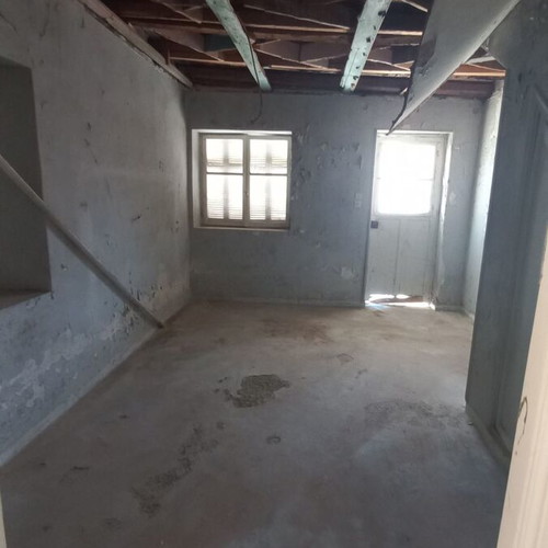 Διώροφη μονοκατοικία στην Αίγινα, 104 m² με 2 υπνοδωμάτια