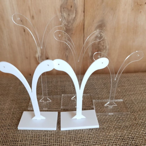 Jewelry display stands for earrings set of 5 like new, leather and plexiglass