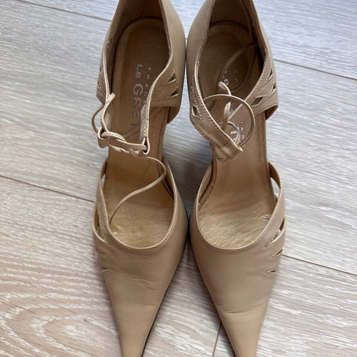 Vintage Le Greto Vero Cuoio beige pointed toe pumps like new EU39