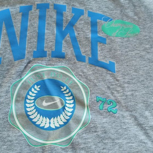 Nike gray T-shirt size XL like new