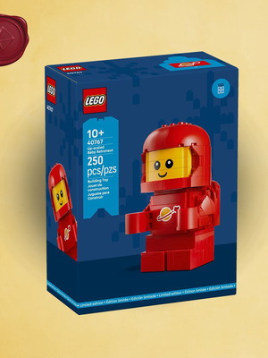 Lego Up-Scaled Baby Astronaut 40767 new, collectible set