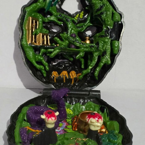 Mighty Max Gorilla Play Set used, no figures