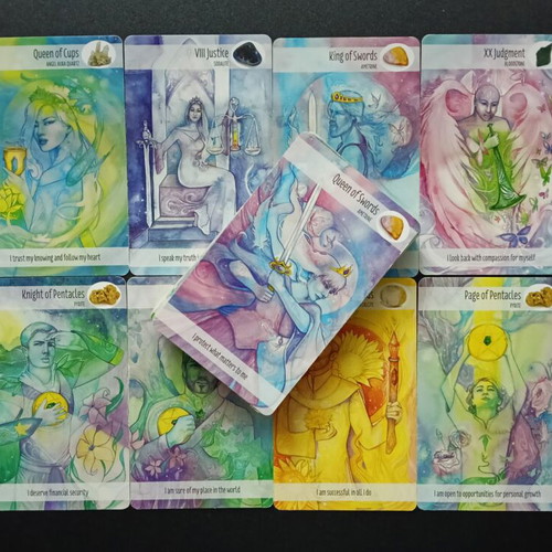Crystal Power Tarot deck by Jayne Wallace like new