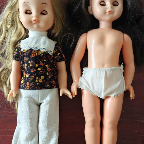 Vintage Greek vinyl dolls set of 2, used, 70s/80s