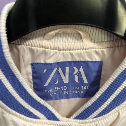 Jacket like new, thin style
