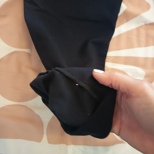 H&M maternity pants used, black medium fabric relaxed fit