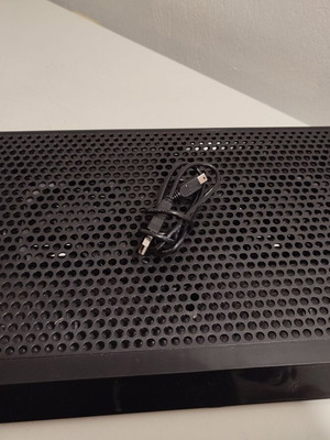 Laptop stand used for 15-inch laptop