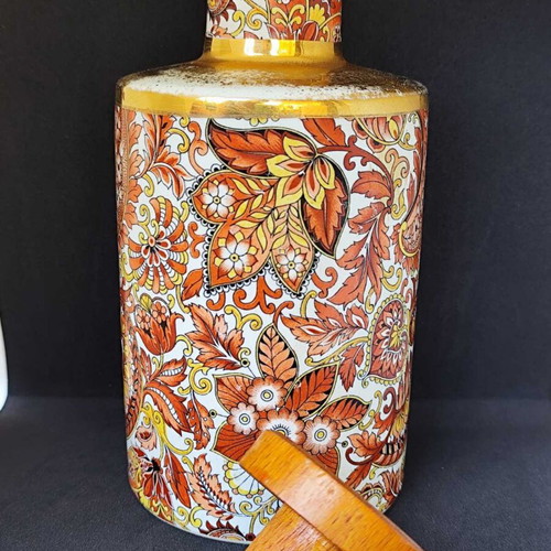 Vintage Royal Ceramics L.C.A. Decanter like new, mid-century modern