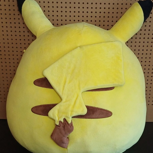 Pokemon Pikachu 51cm Squishmallow plush toy