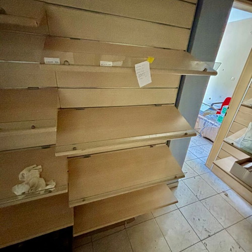Shoe display shelves like new