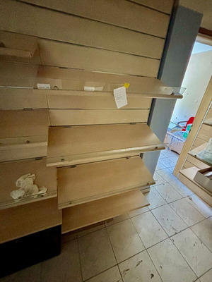 Shoe display shelves like new