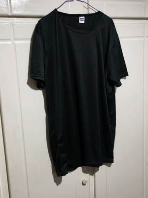 Short-sleeve summer t-shirt size L new, black
