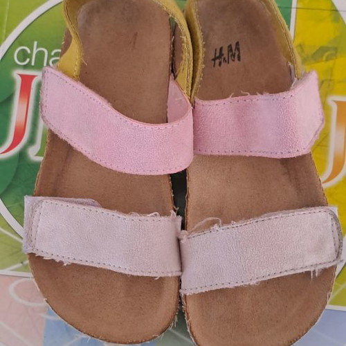 Sandals used size 26 multicolor