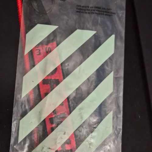 Μπρελόκ Off-White Industrial 2.0 κόκκινο καινούργιο με μαύρο hardware