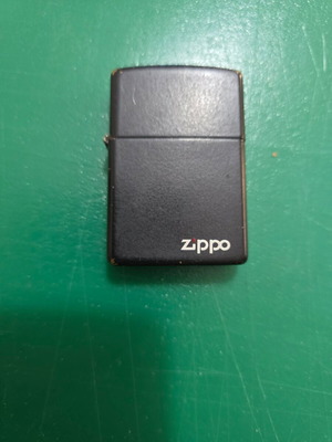 Vintage Zippo lighter, black