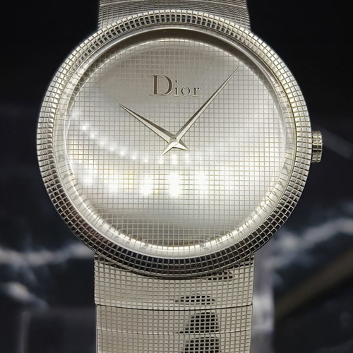 Christian Dior La D de Dior CD043110 watch like new, silver