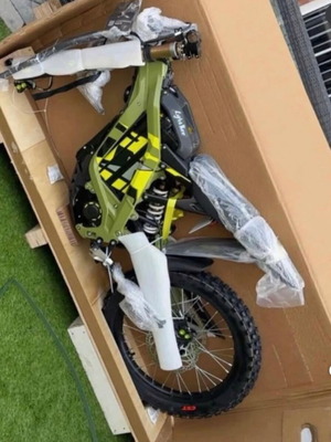 Surron Light Bee X Electric Dirt Bike New 60V 40ah 50 MPH