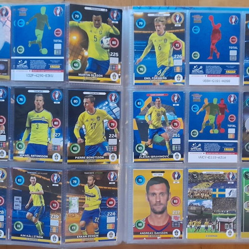 Euro France 2016 Adrenalyn XL album with 413/459 cards used