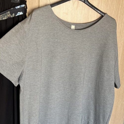 Italian Grey Women's Blouse L-XL New, Elastic Jersey Fabric