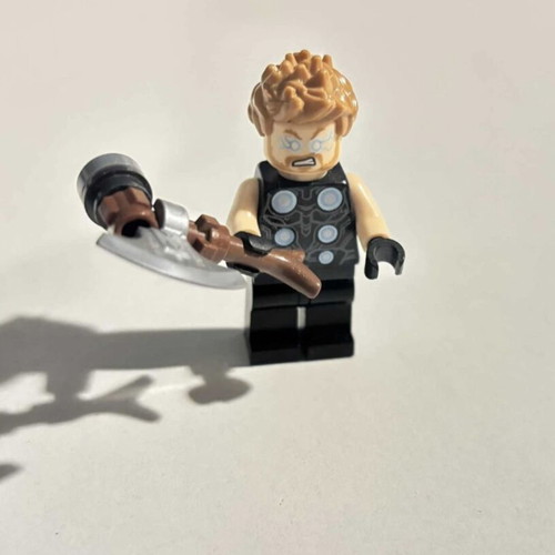 Lego Avengers Infinity War set like new, Marvel
