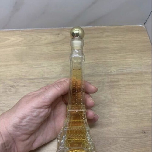 Xo Brandy Eiffel Tower 5cl collectible new