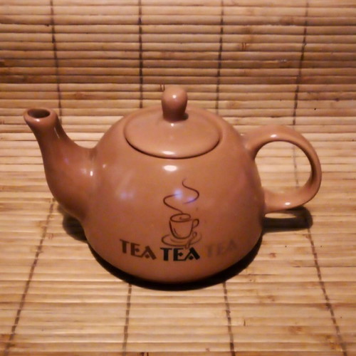 Ceramic teapot for tea used, 300 ml