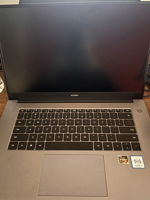 Huawei laptop σαν καινούργιο, 15 ιντσών, AMD Ryzen, 8GB RAM, Windows