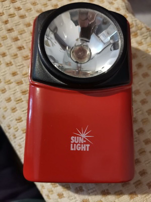 Φακός Sunlight vintage κόκκινος, σαν καινούργιο