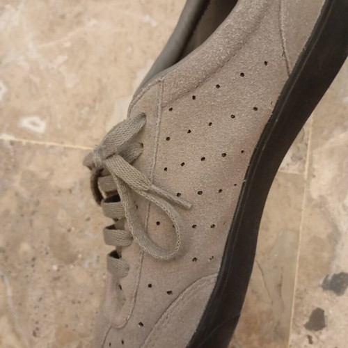 Fred Perry Casual Shoes size 42 like new, grey