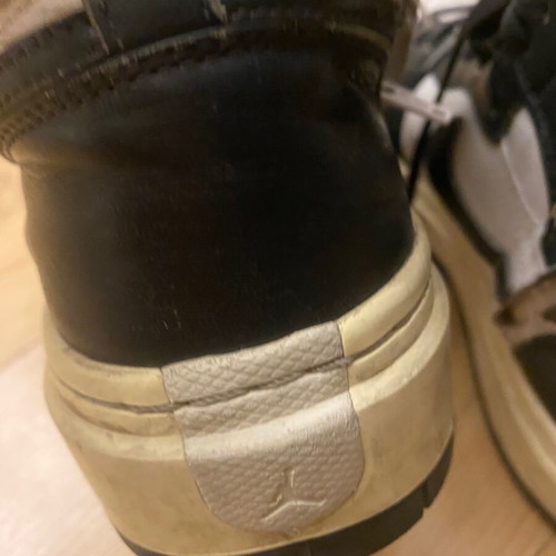 Nike Jordan sneakers used, black and white, size 40