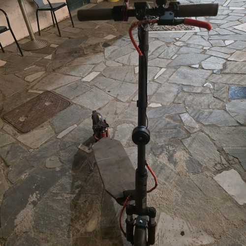 Xiaomi Pro2 electric scooter used with extra accessories