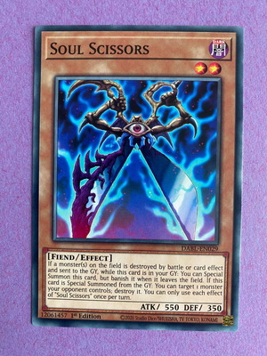 Yu-Gi-Oh! Card Soul Scissors like new
