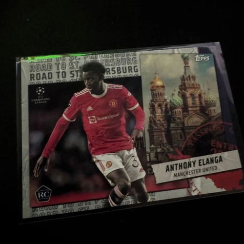 Topps Uefa Champions League Soccer 2021-22 stickers like new with extra