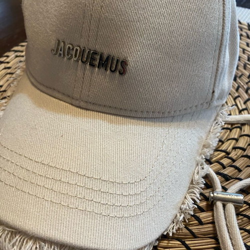 Jacquemus Artichaut καπέλο σαν καινούργιο, εκρού, ρυθμιζόμενο