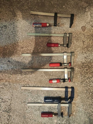 Carpenter clamps like new, various sizes and brands