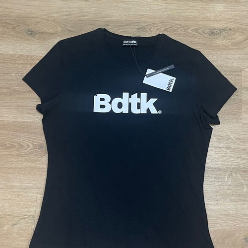 BodyTalk black T-shirt new size M