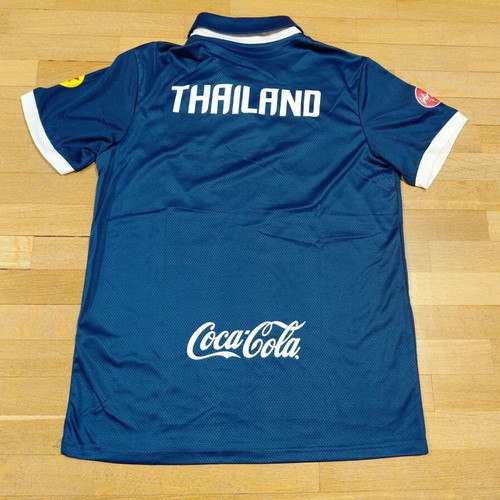 Thailand Training Football Shirt Size M Warrix like new