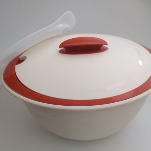 Tupperware Thermo Duo 3.5 / 4.3 liter serving container