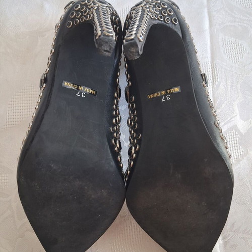 Jeffrey Campbell Ibiza Last studded stiletto pumps size 37, new