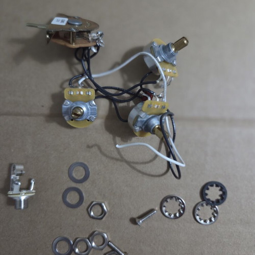 Fender Vintera II 60s Stratocaster Wiring Kit like new