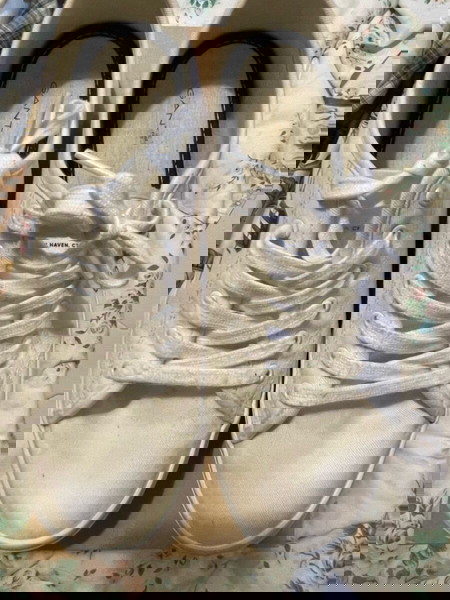 Λευκα