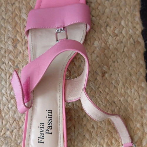 Flavia Passini leather pink sandals used, size 39, eccentric heel