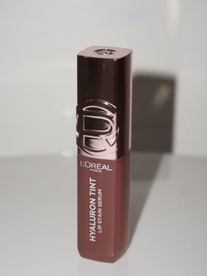 LoReal Hyaluron Tint Lip Stain Serum καινούργιο, απόχρωση 635 Worth It Medium