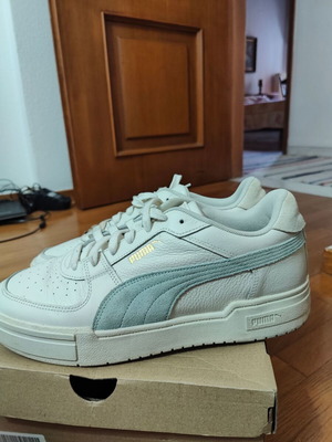 Puma sneakers size 46, white with grey detail