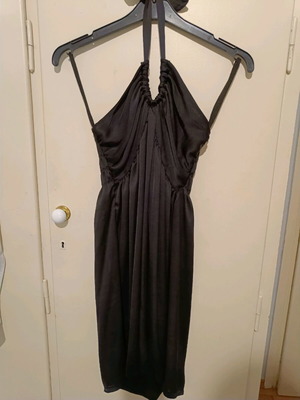 Satin top new, black, one size with elastic back