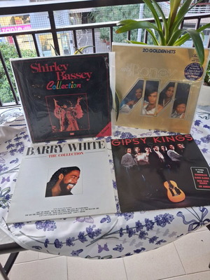 LP collection with Barry White, Gypsy Kings, Shirley Bassey and Boney M. like new