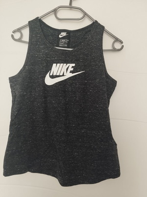 Nike top gray like new
