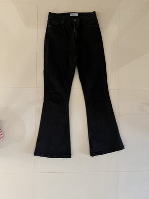 Stradivarius black medium flare jeans used