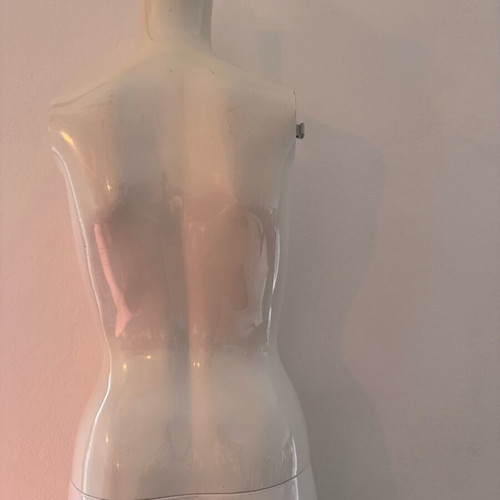 Mannequin used, display doll in excellent condition