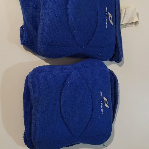 Pro Touch knee pads blue medium slightly used